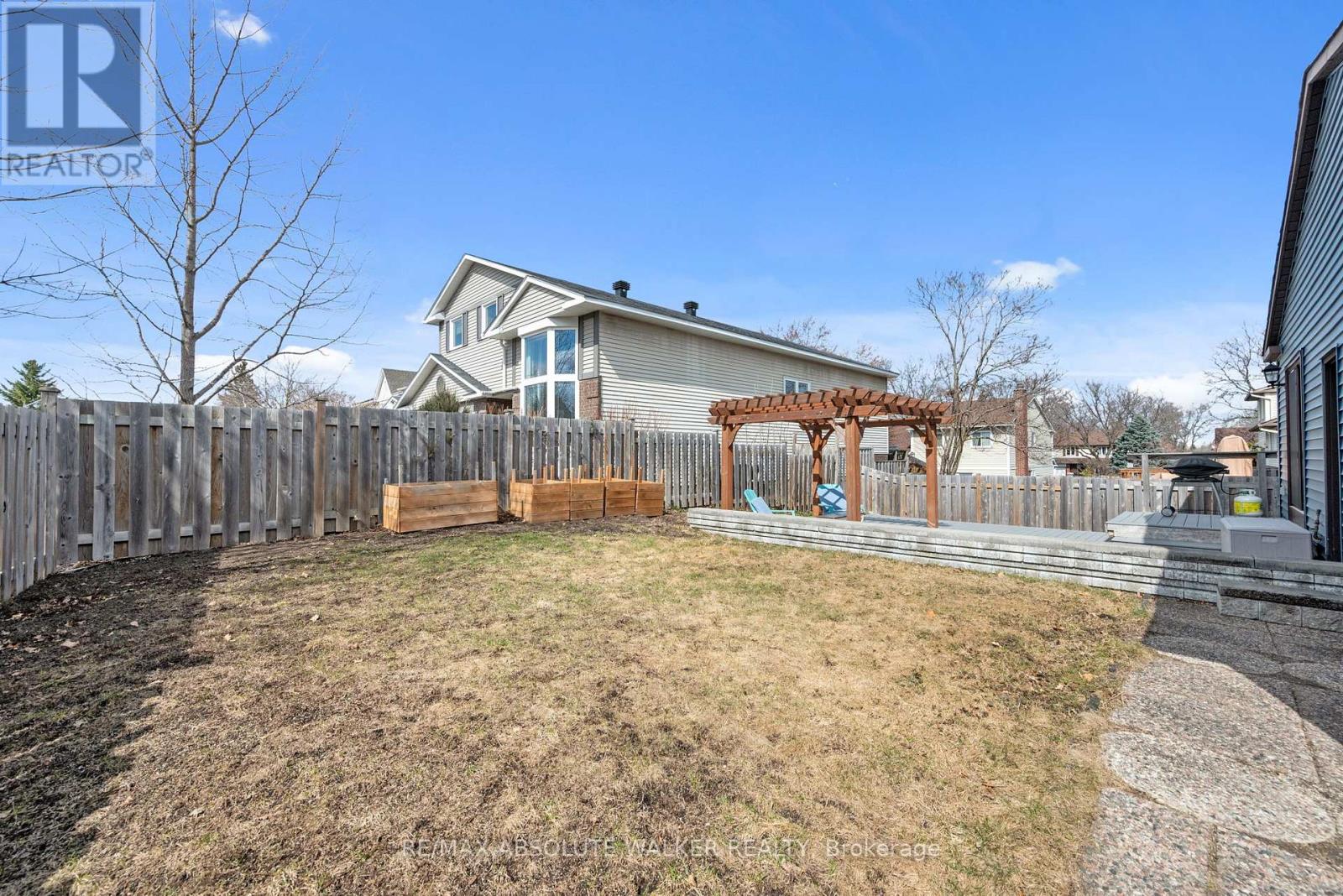 21 Pattermead Crescent