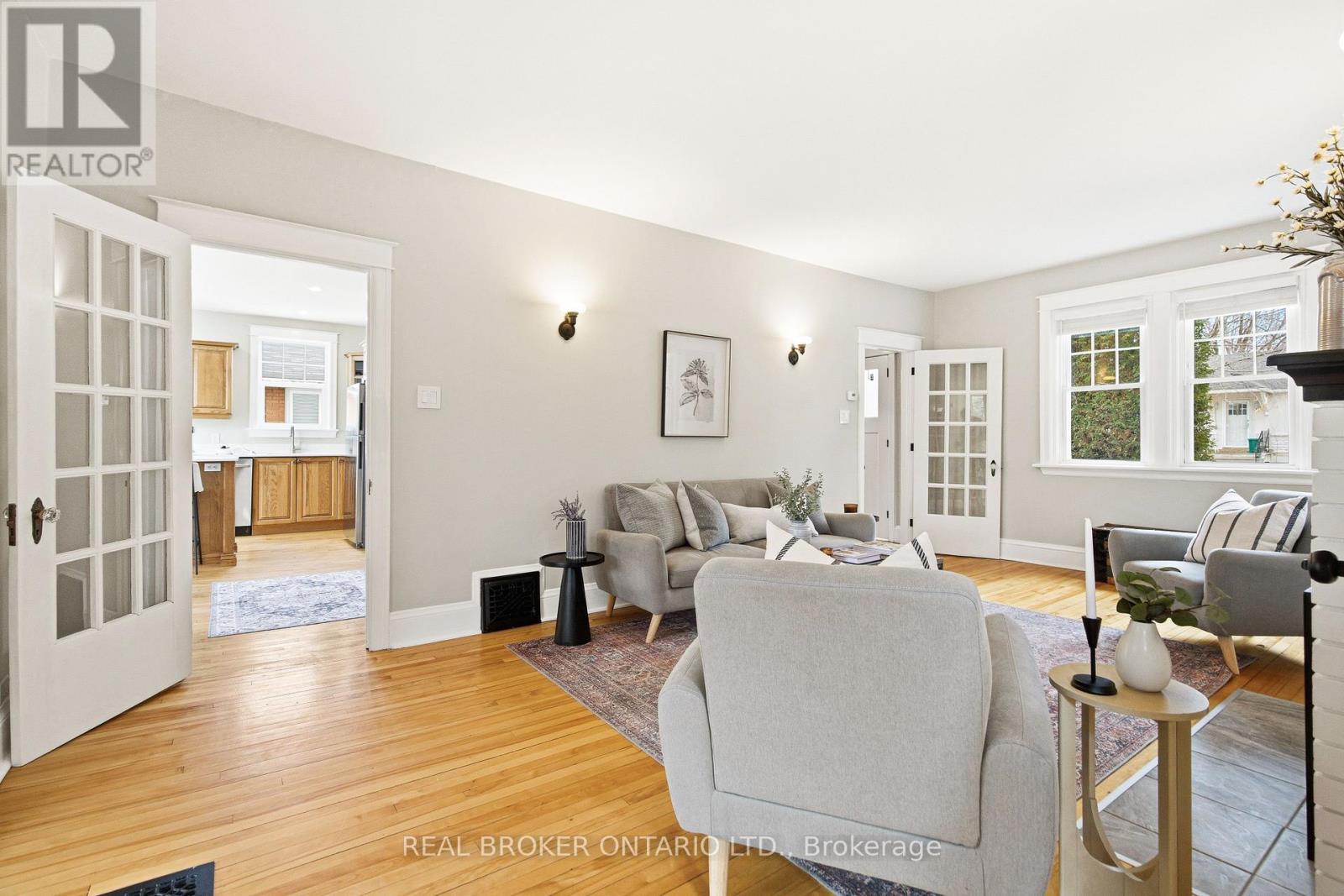 496 Hartleigh Avenue