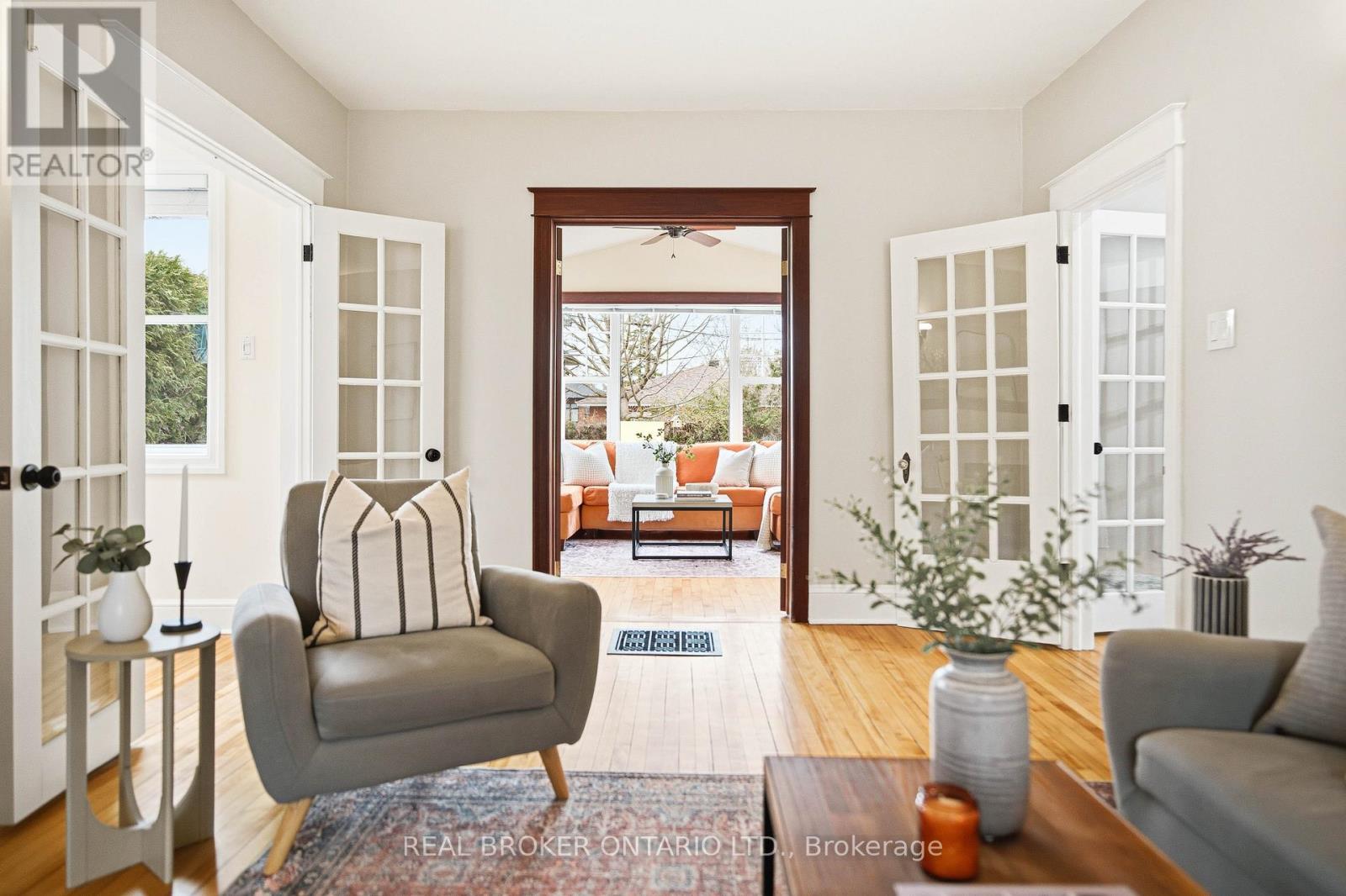 496 Hartleigh Avenue