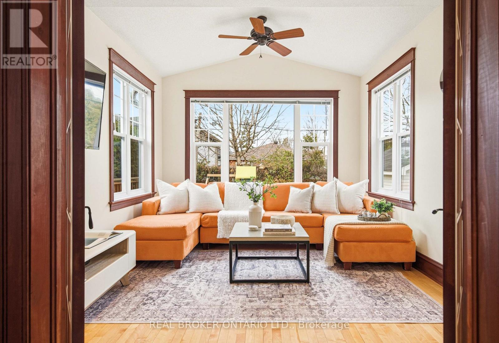 496 Hartleigh Avenue