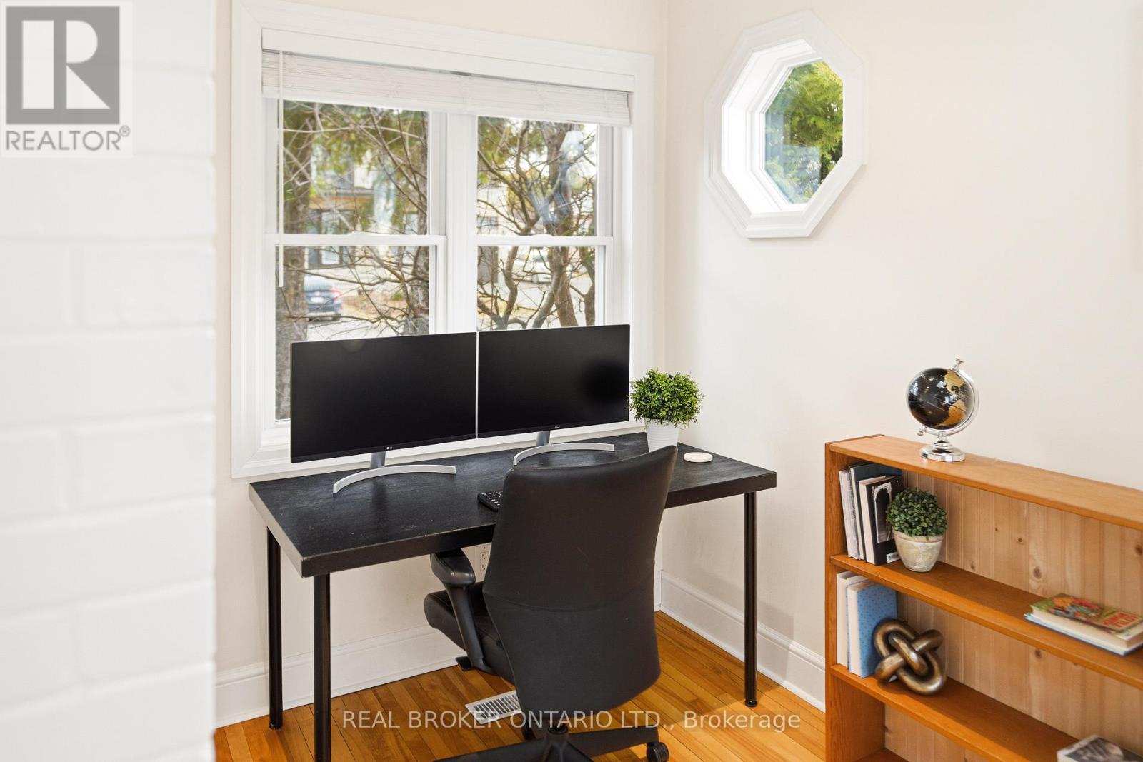 496 Hartleigh Avenue