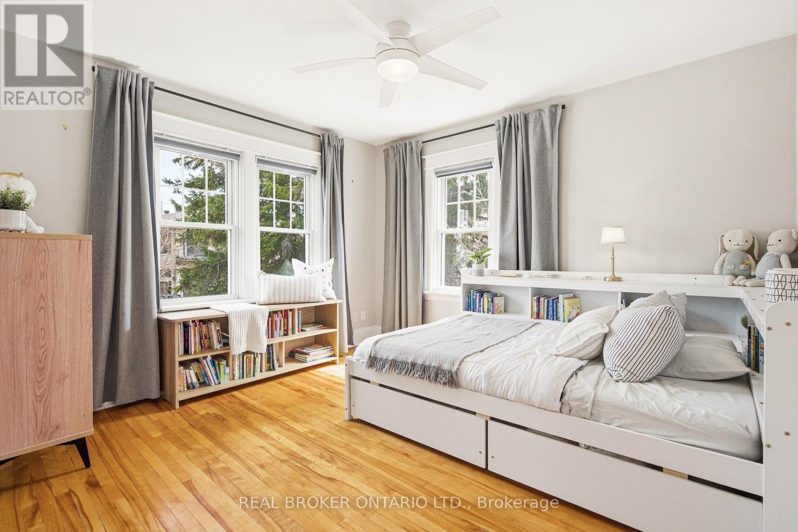 496 Hartleigh Avenue