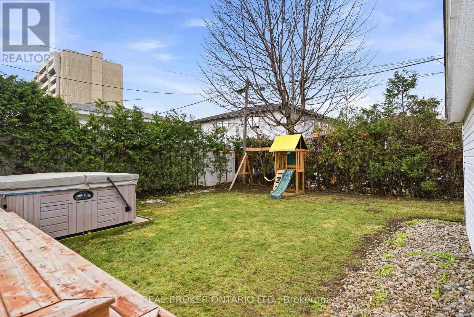 496 Hartleigh Avenue