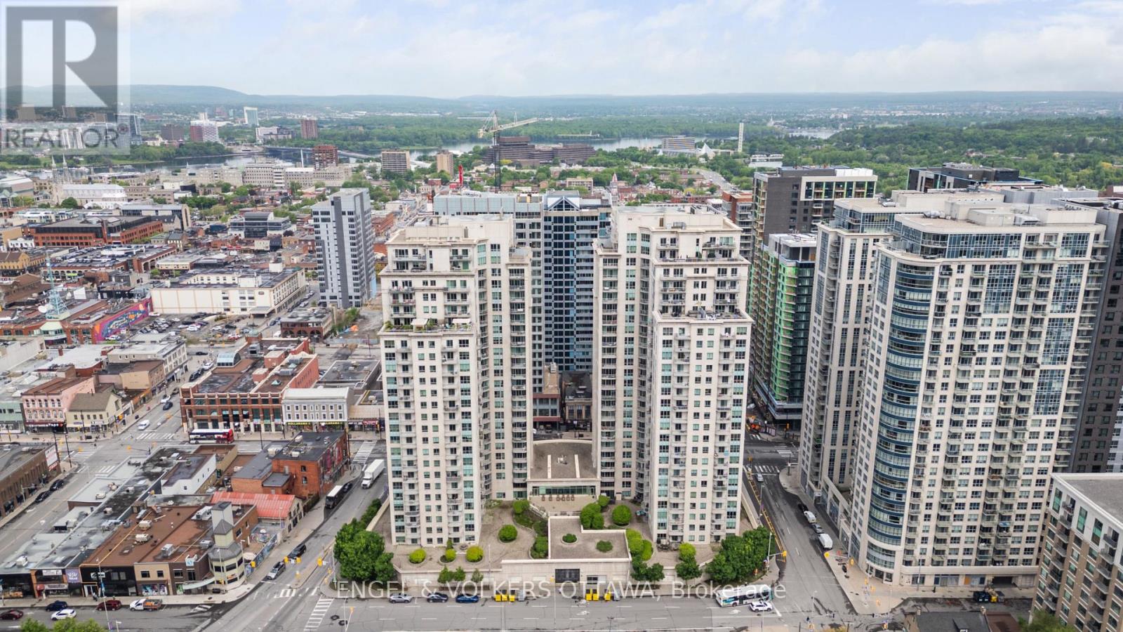 2603 - 234 Rideau Street