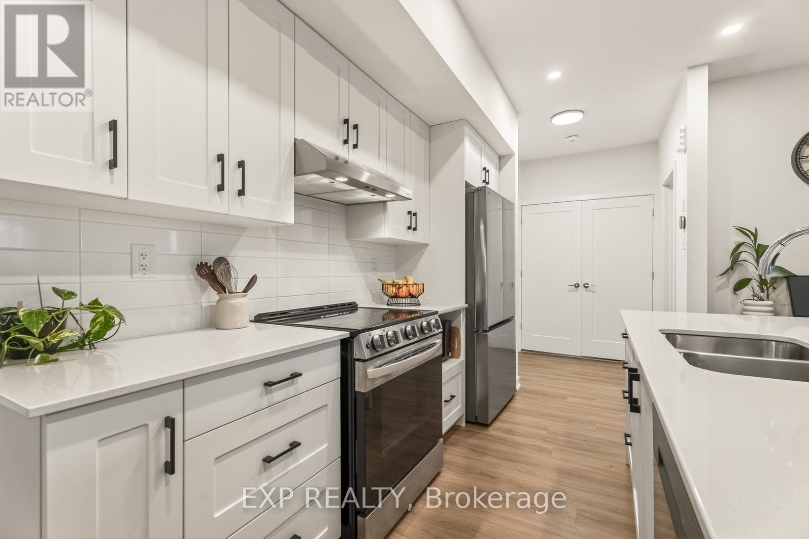 D - 810 Roger Griffiths Avenue