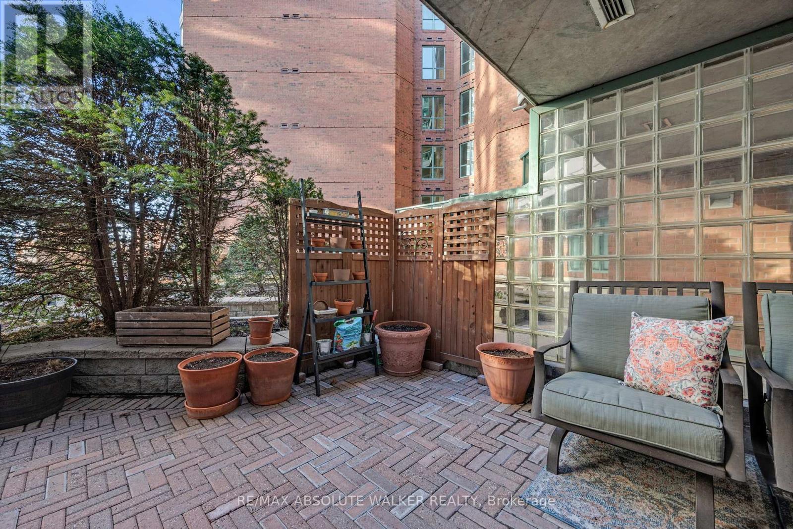 113 - 540 Cambridge Street S