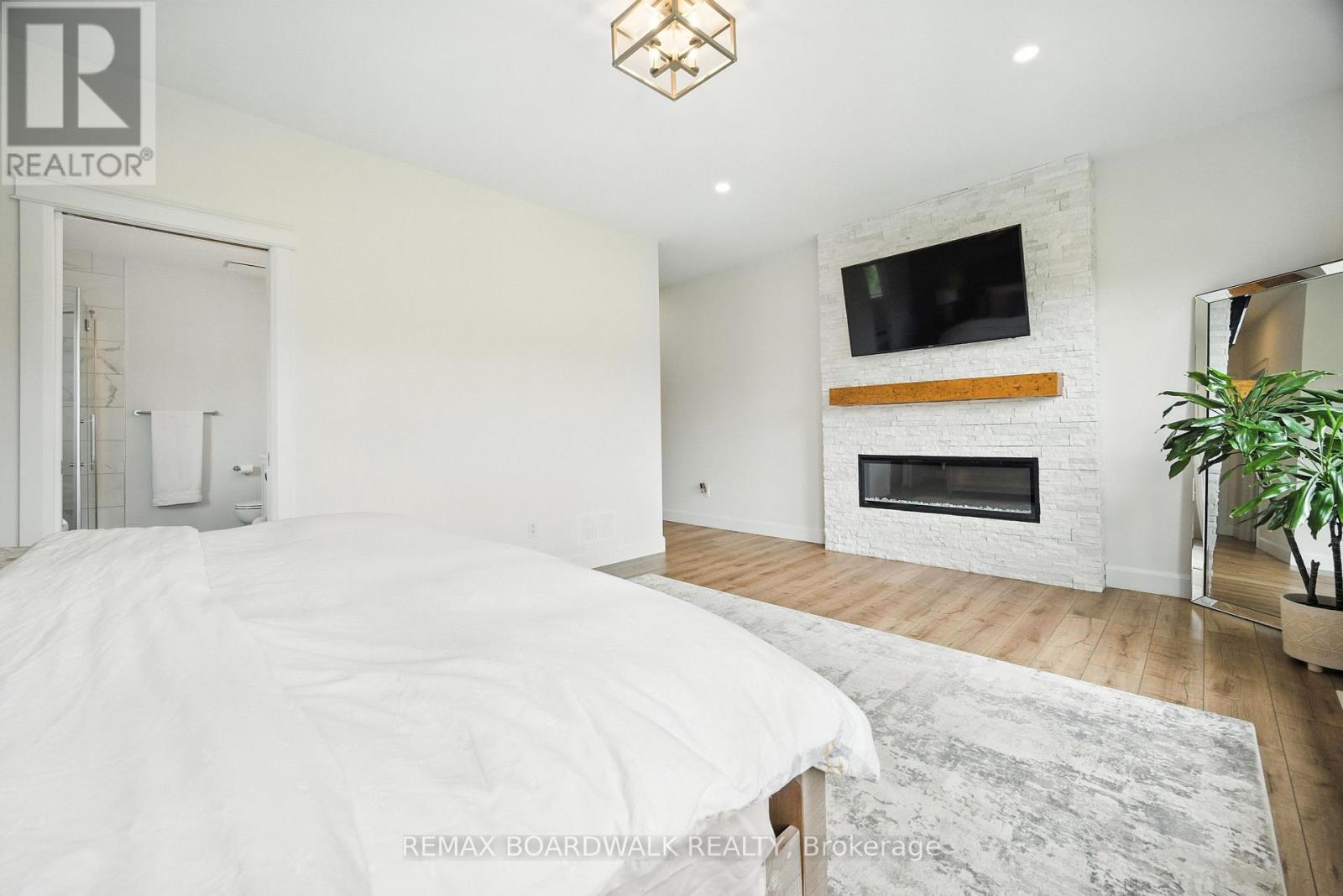 665 Drummond 5b Concession