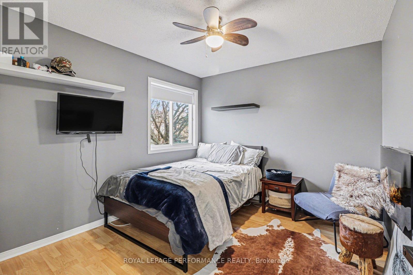 1006 Sheenboro Crescent