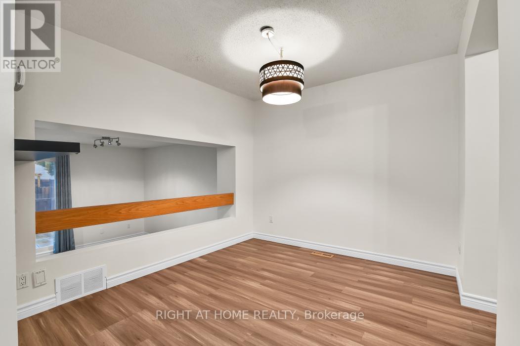 E - 1700 Lamoureux Drive