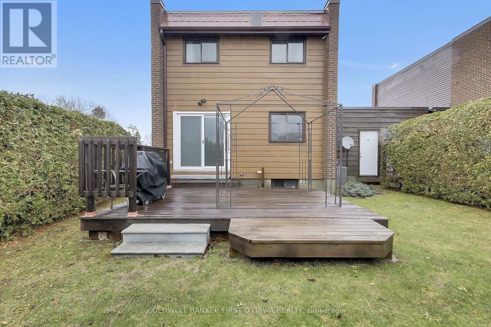 30 - 3924k Old Richmond Road