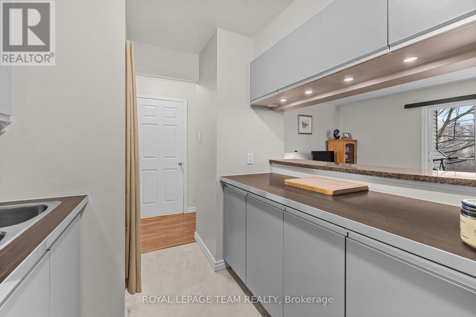 214 - 270 Brittany Drive