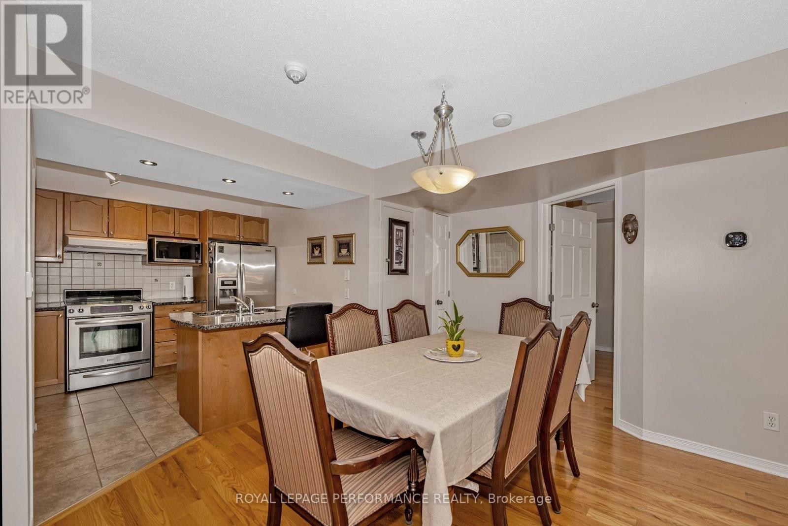 203 - 1921 St Joseph Boulevard