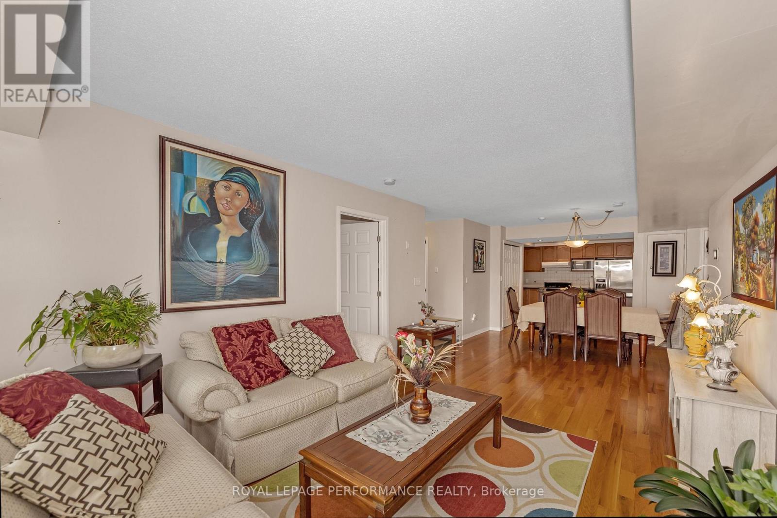 203 - 1921 St Joseph Boulevard