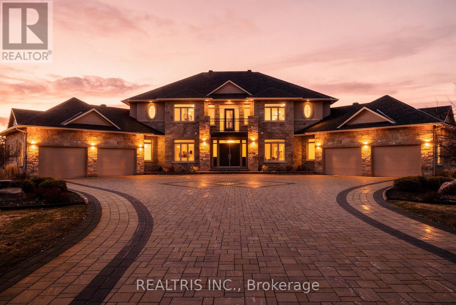 5813 Red Castle Ridge