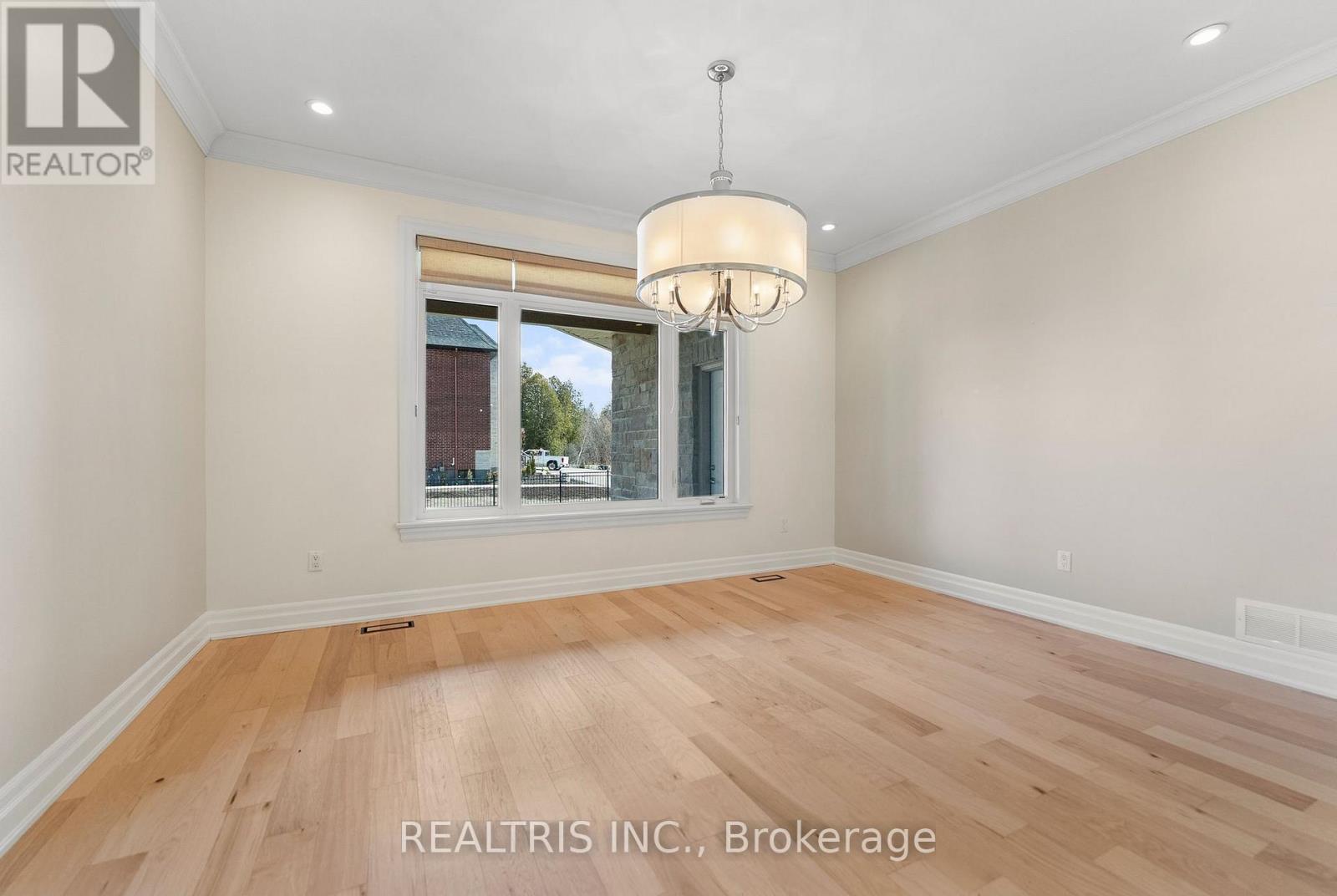 5813 Red Castle Ridge