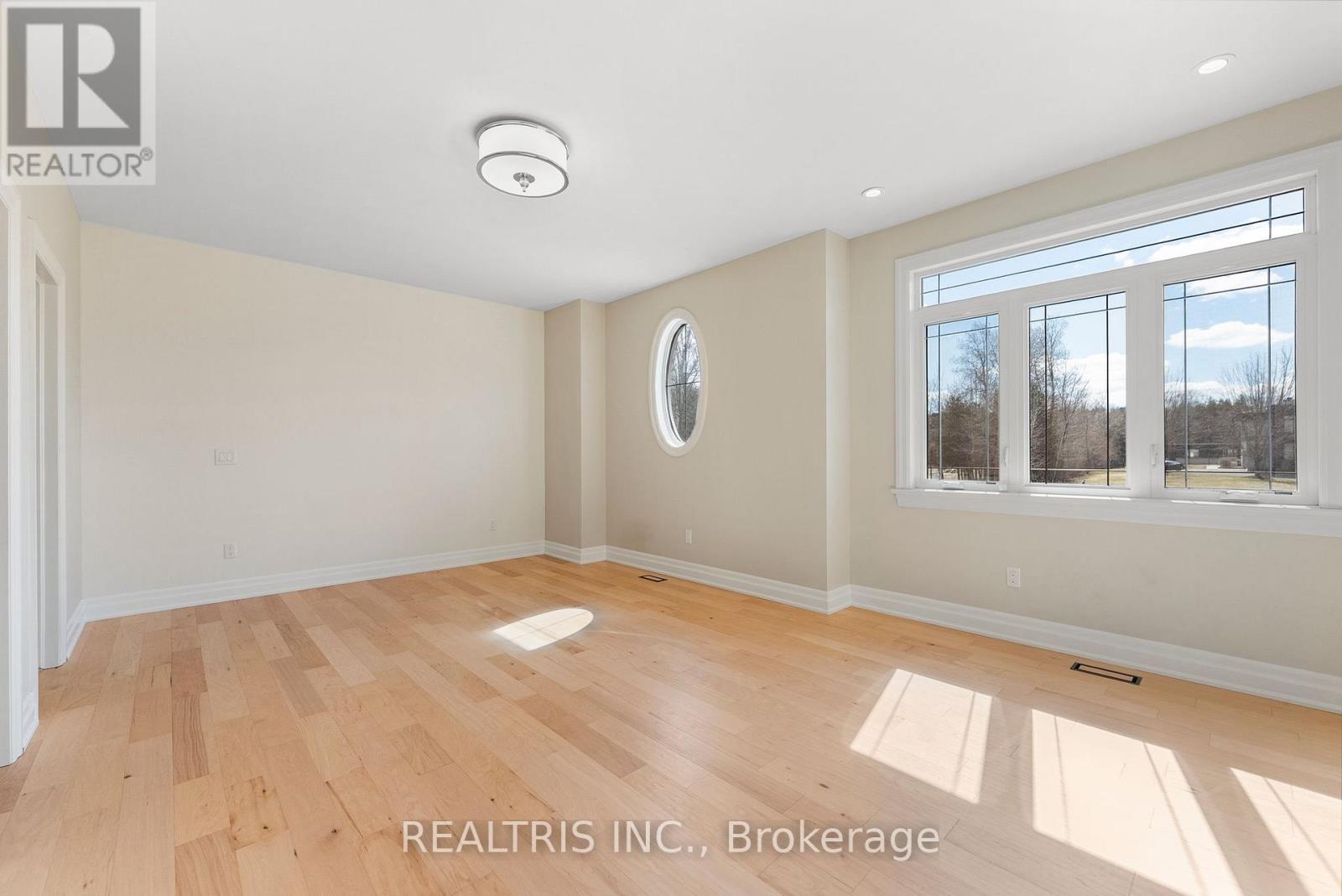 5813 Red Castle Ridge