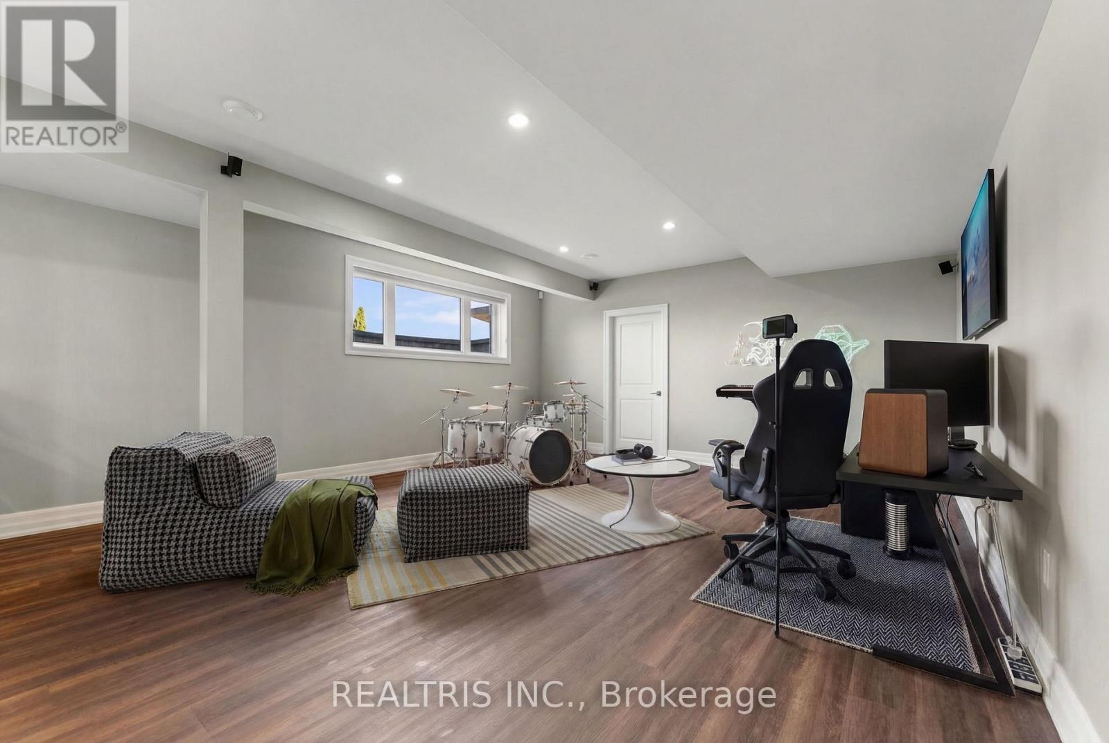 5813 Red Castle Ridge