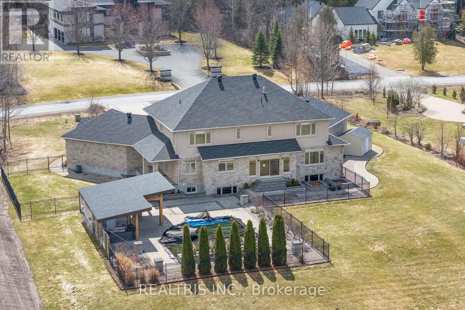 5813 Red Castle Ridge