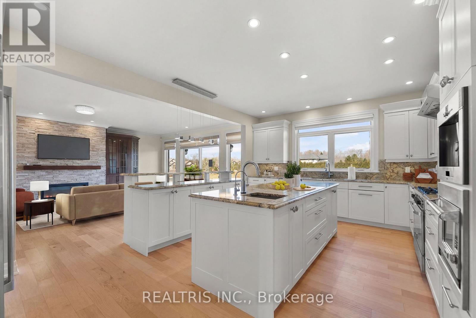 5813 Red Castle Ridge