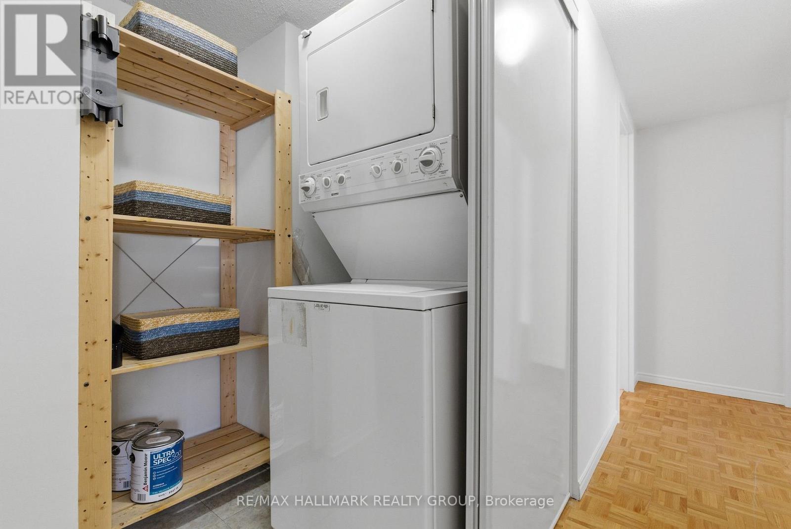 411 - 2871 Richmond Road