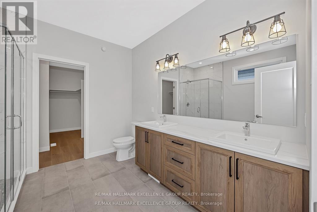 4366 Innes Road, Unit 202