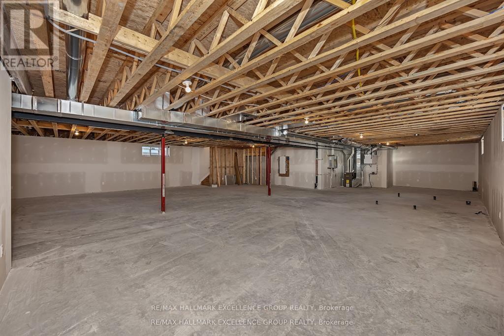 4366 Innes Road, Unit 202