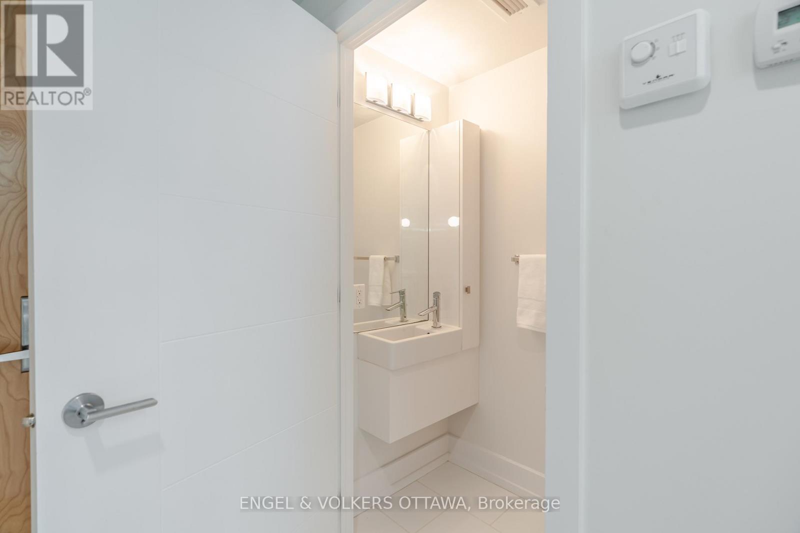 202 - 197 Lisgar Street