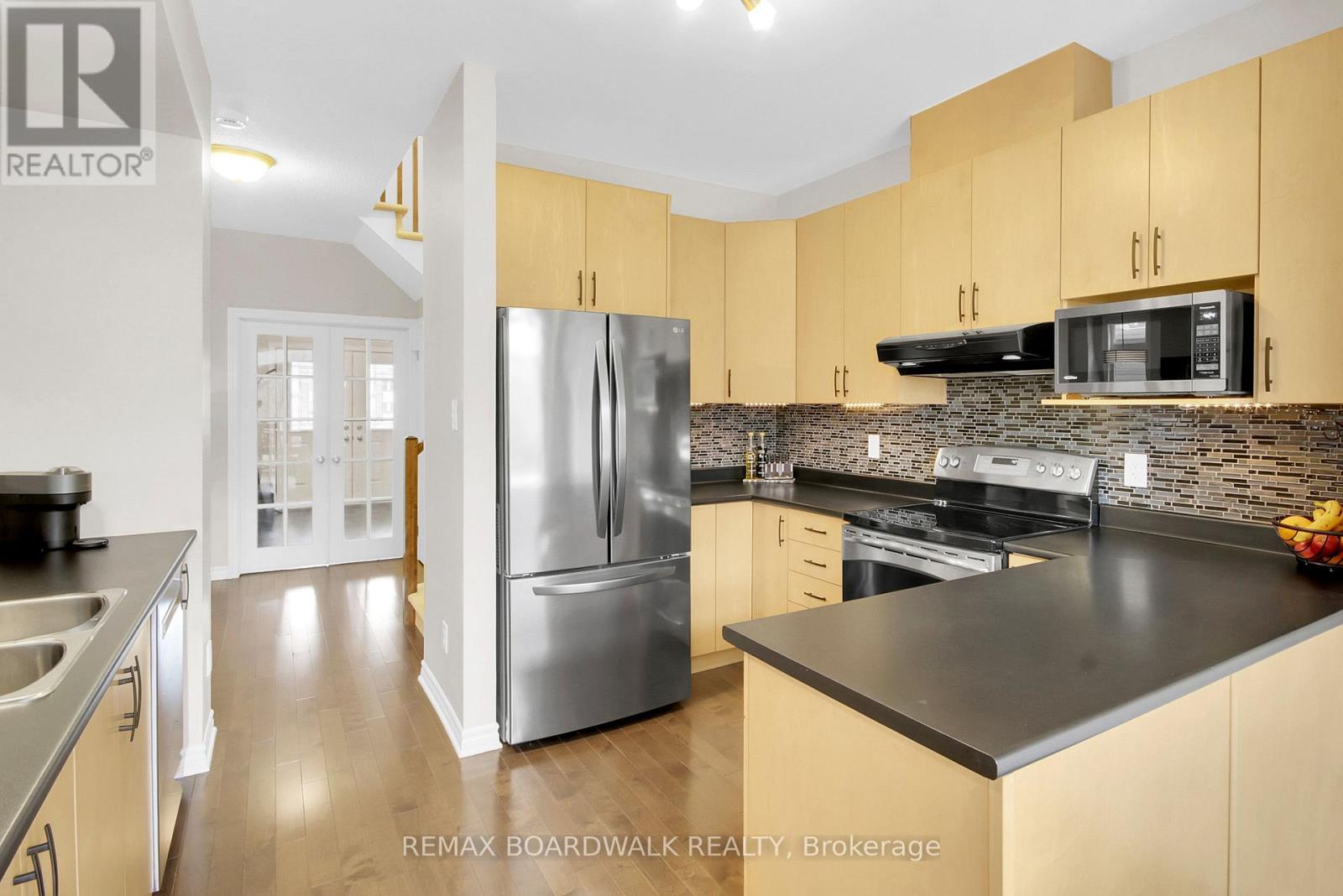 802 Tony George Place E