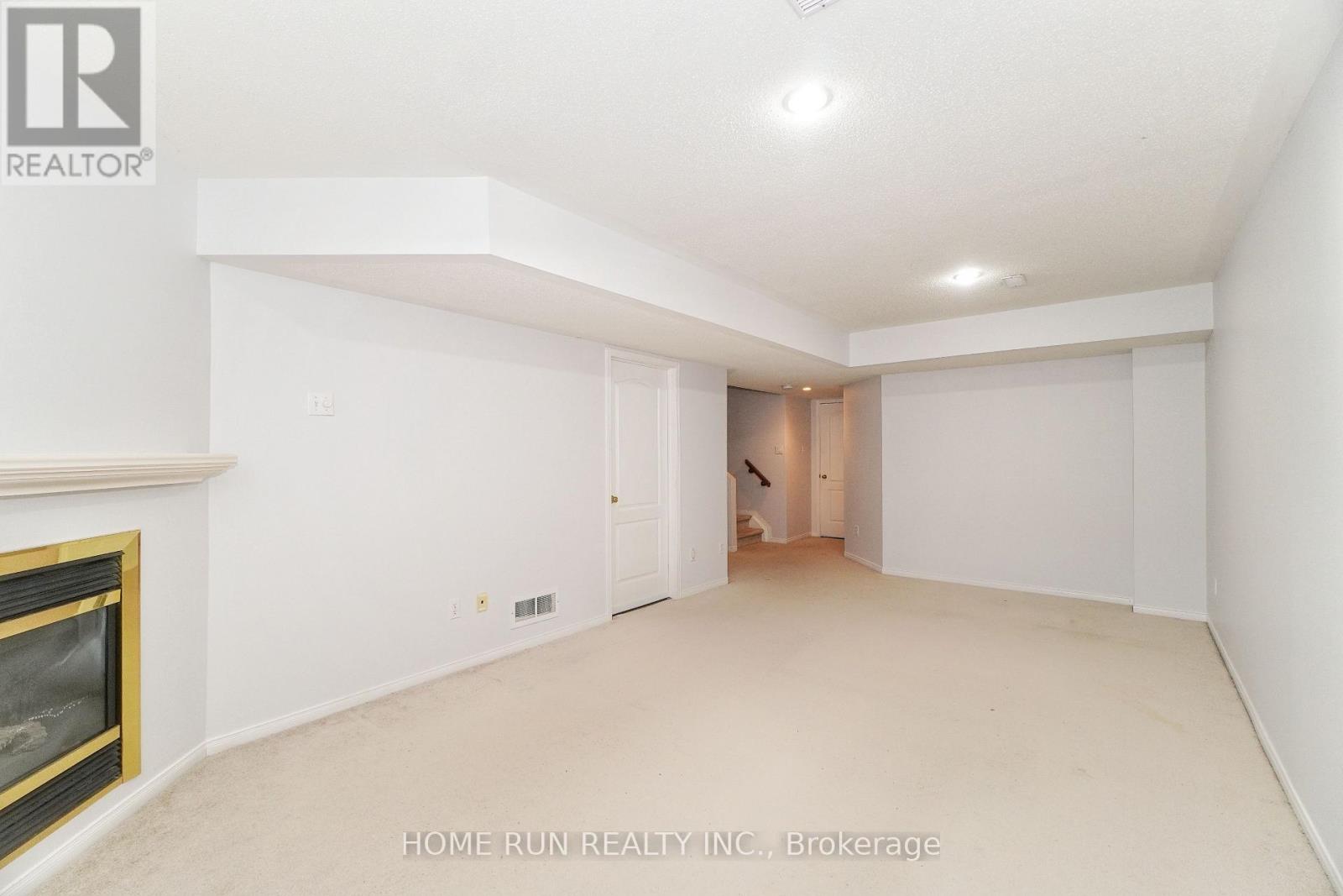 2222 Brockstone Crescent