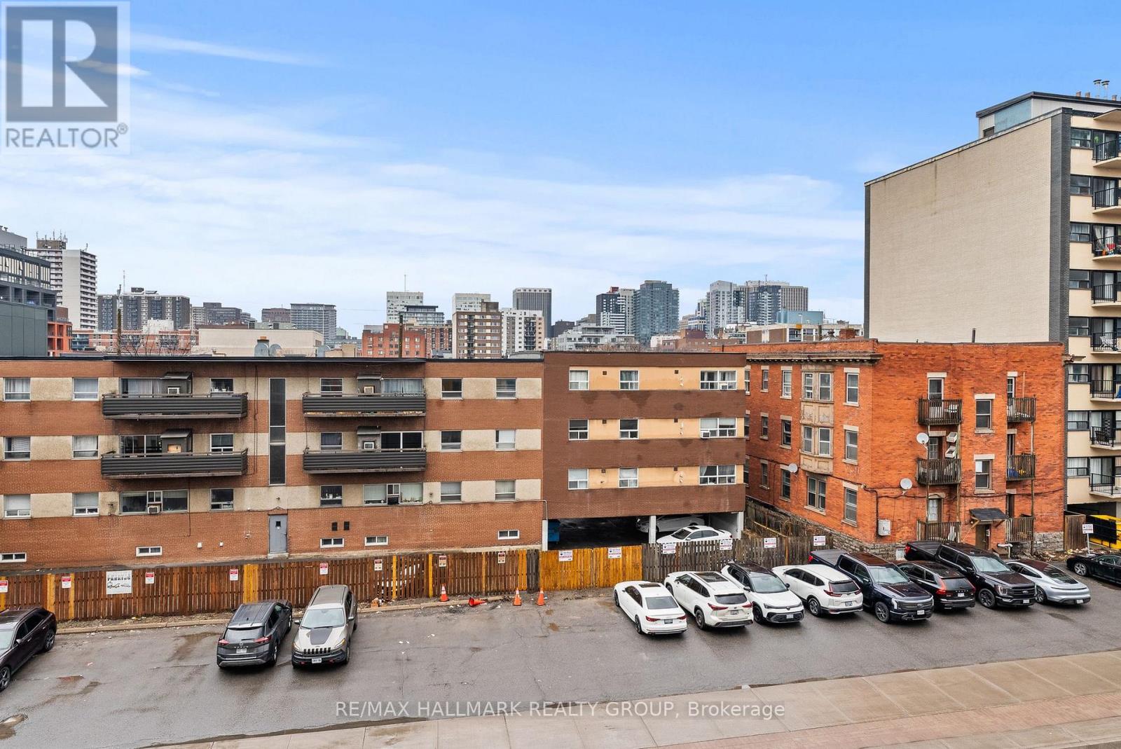 332 - 354 Gladstone Avenue