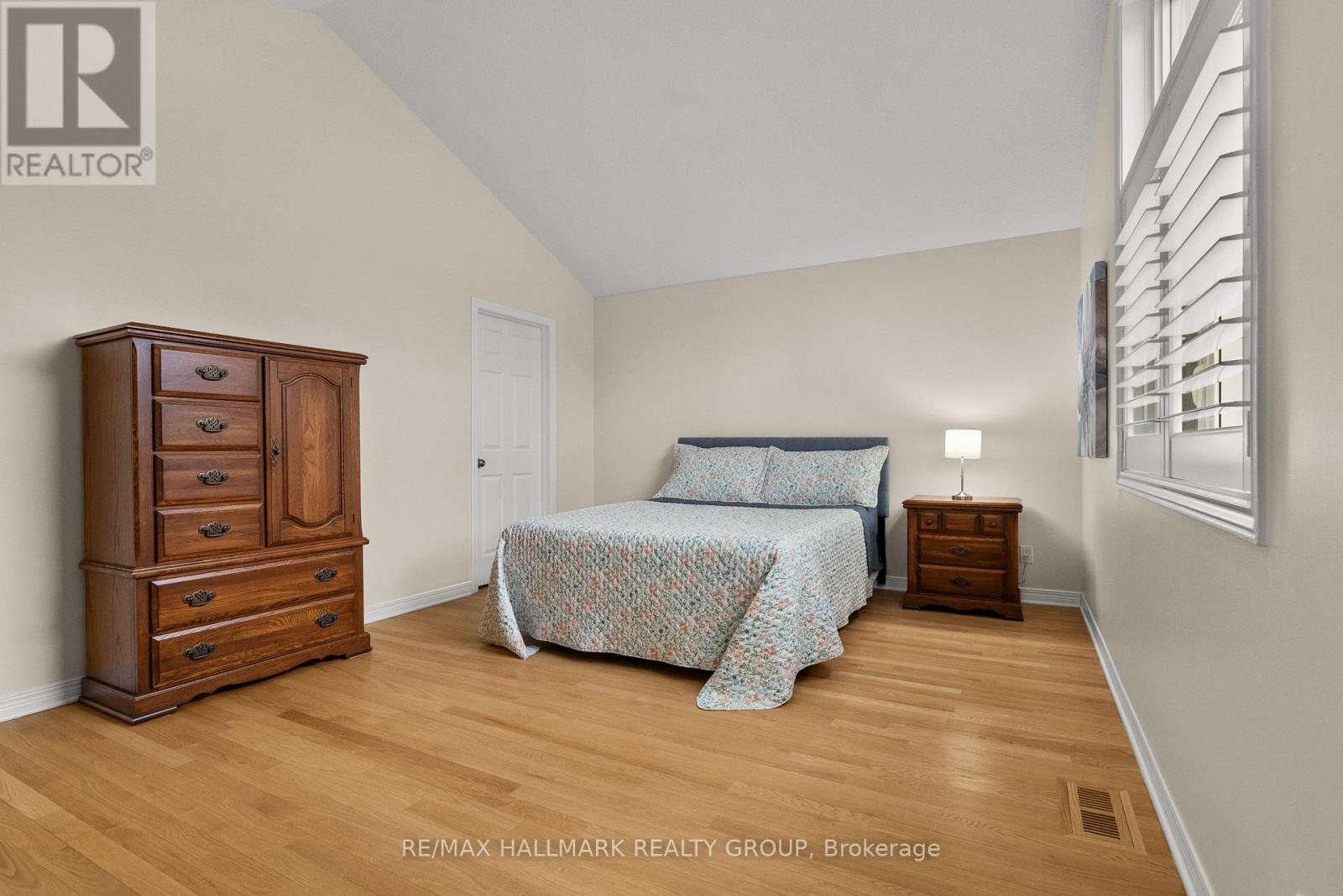 38 North Harrow Drive