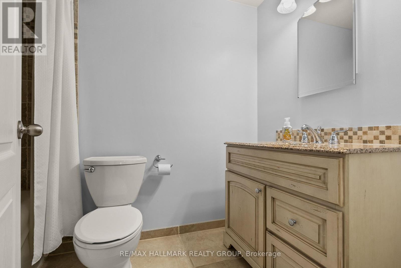 38 North Harrow Drive