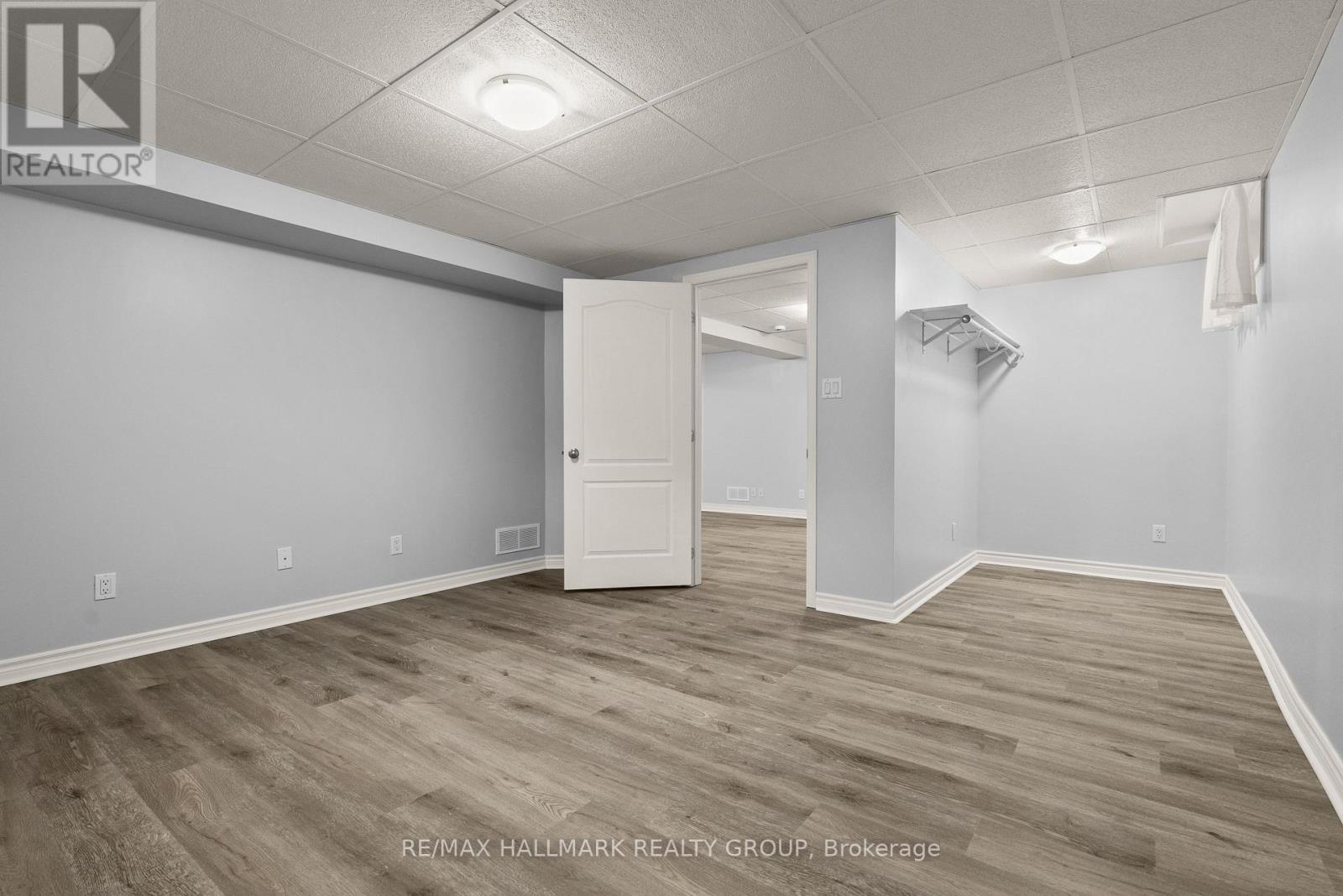 38 North Harrow Drive