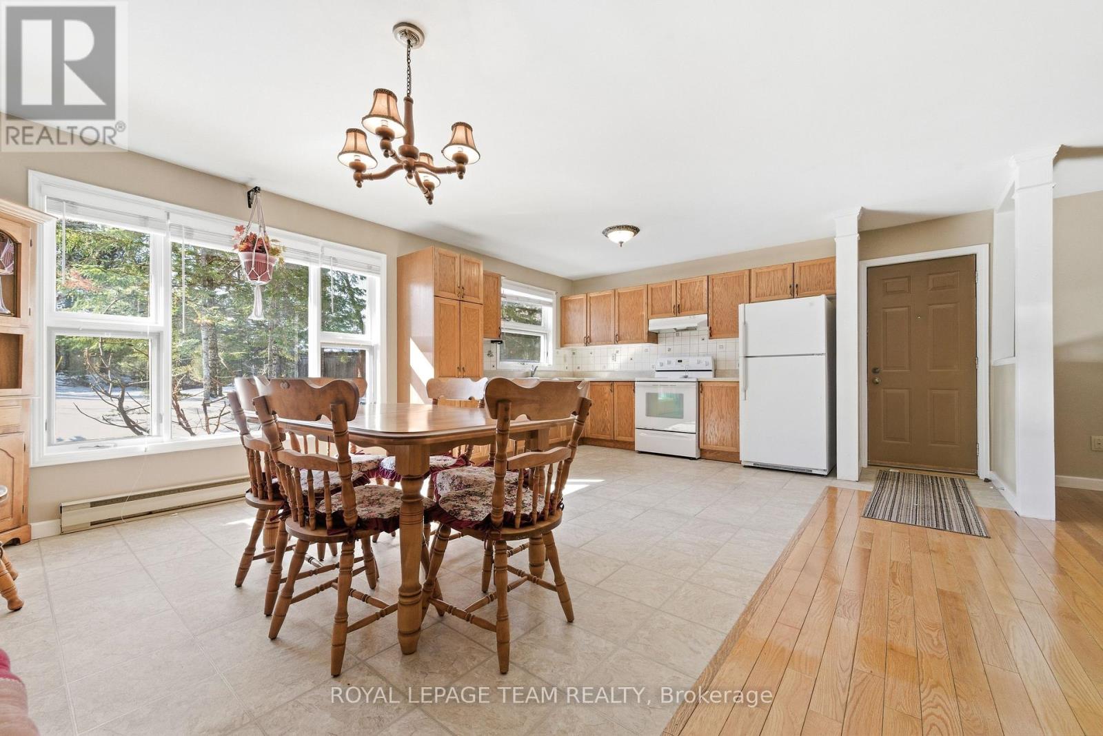 5202 Mcdonlads Corners Road