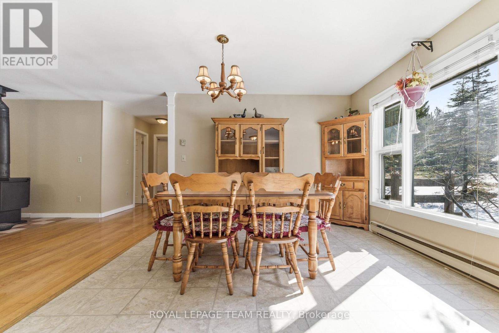 5202 Mcdonlads Corners Road