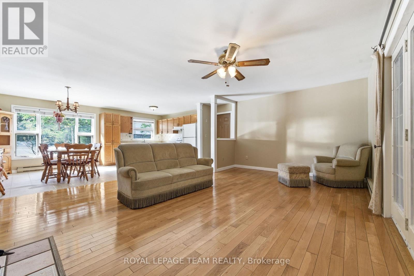 5202 Mcdonlads Corners Road