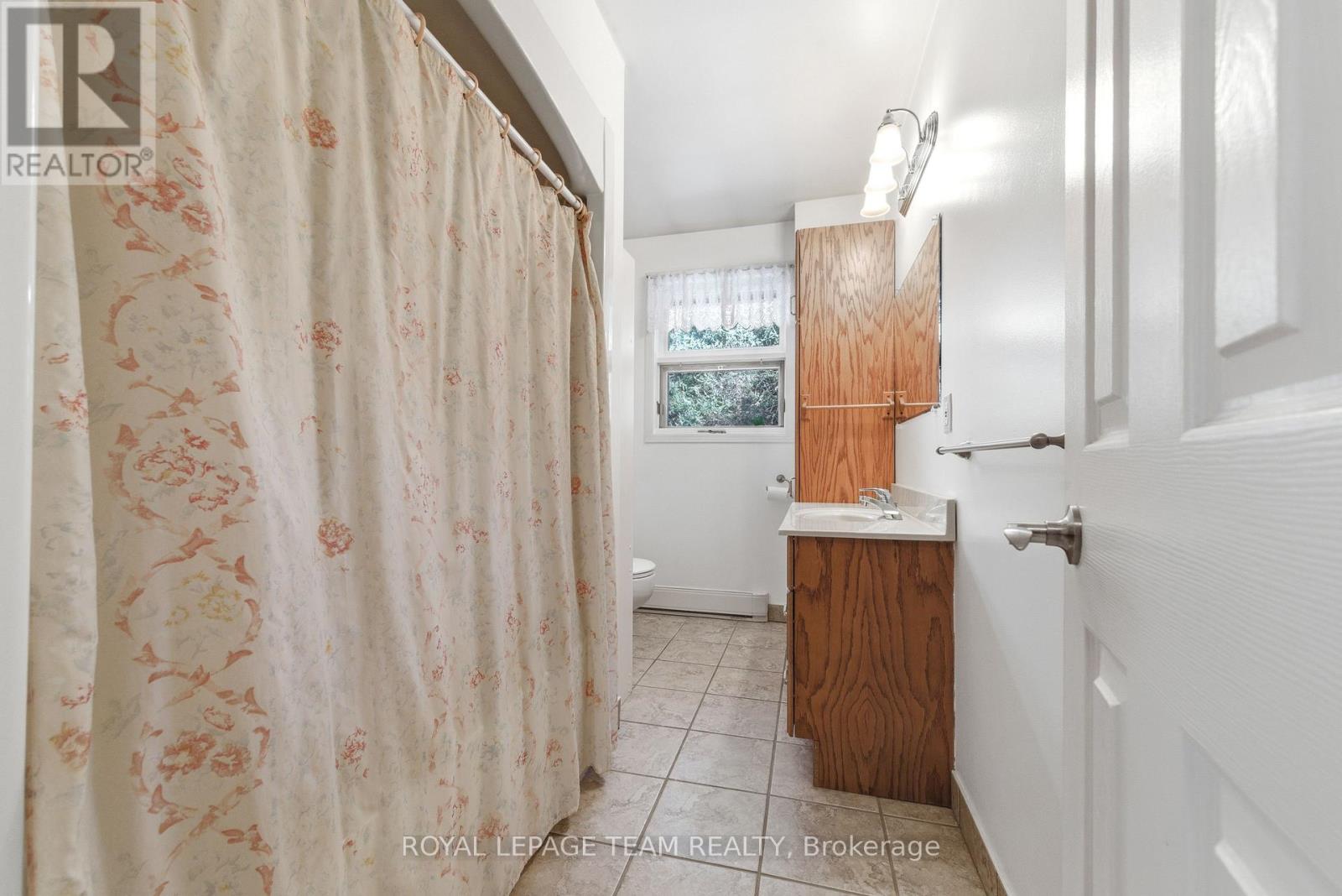 5202 Mcdonlads Corners Road