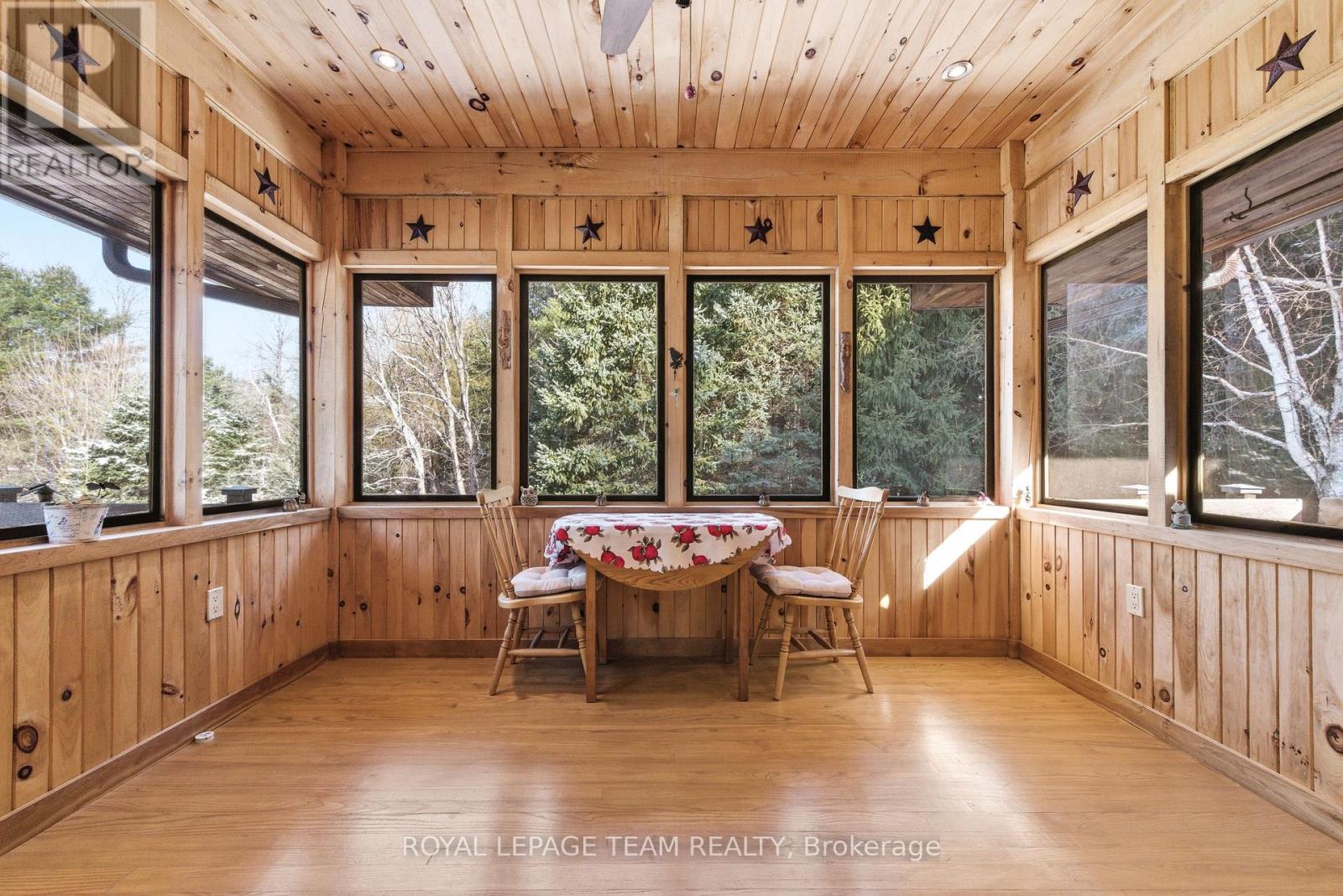 5202 Mcdonlads Corners Road