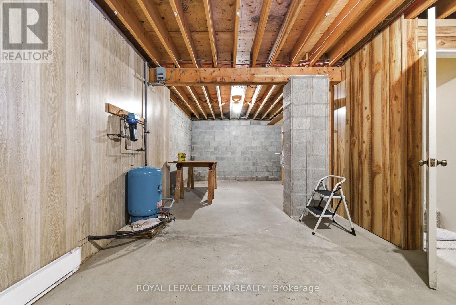 5202 Mcdonlads Corners Road