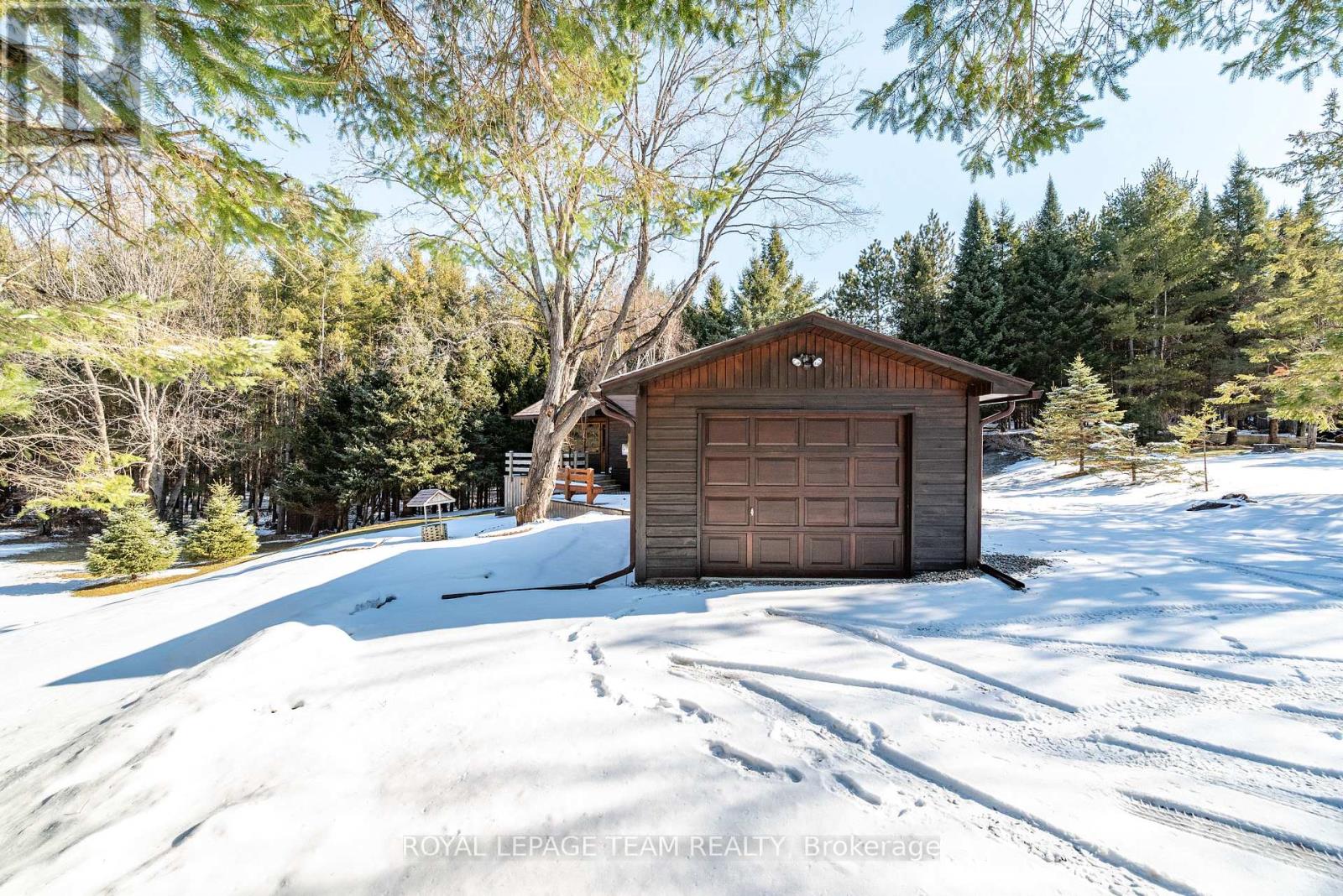 5202 Mcdonlads Corners Road