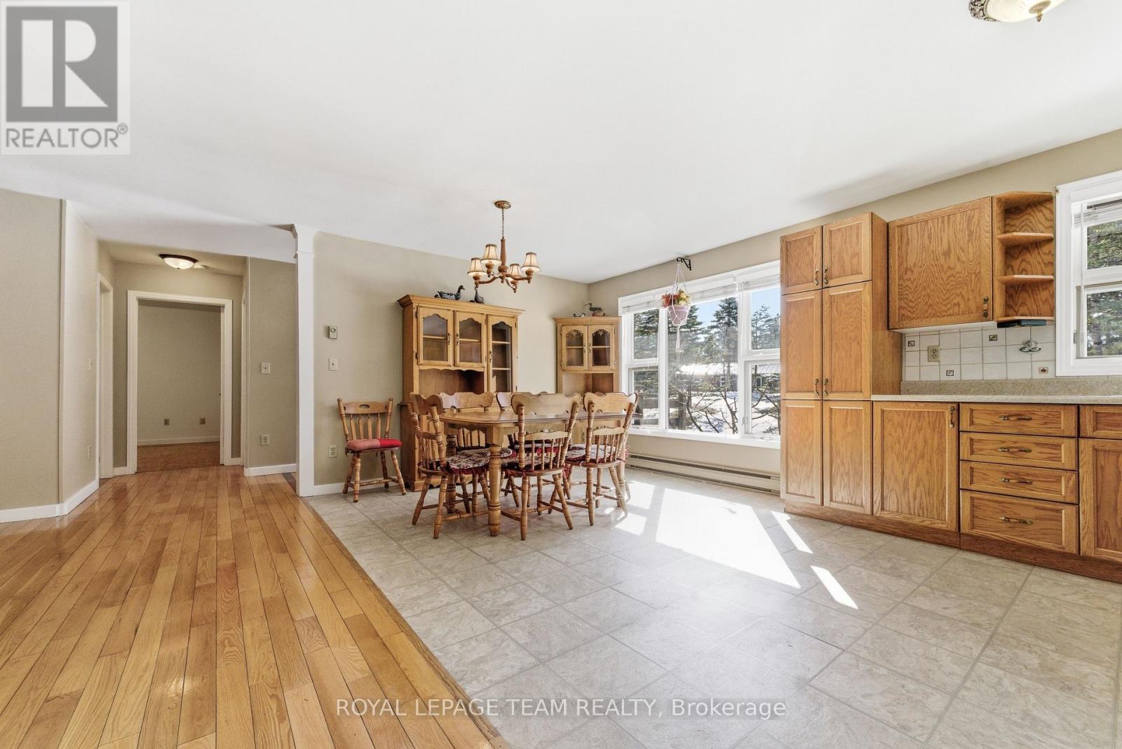 5202 Mcdonlads Corners Road