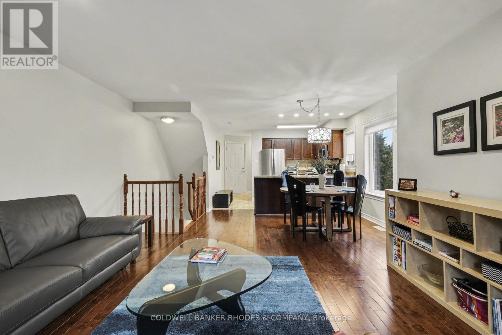 60 Mayflower Private