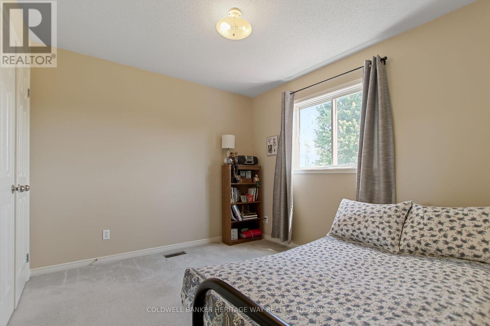 265 Julie Anne Crescent