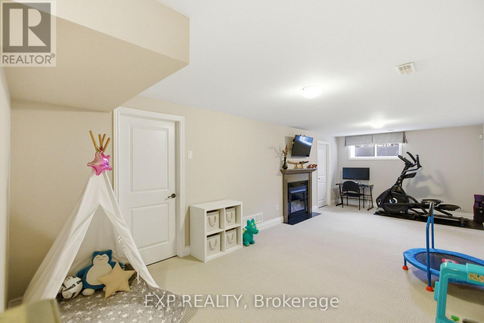 710 Brian Good Avenue