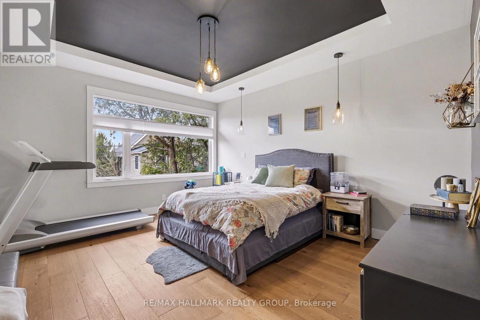 28 King George Street