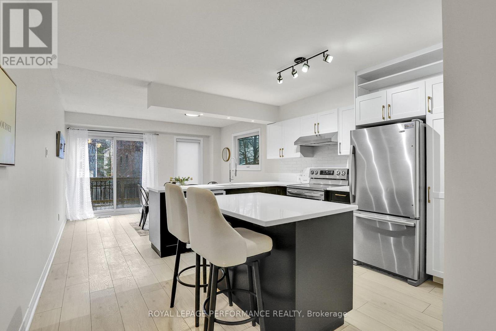 221 Desrosiers Street