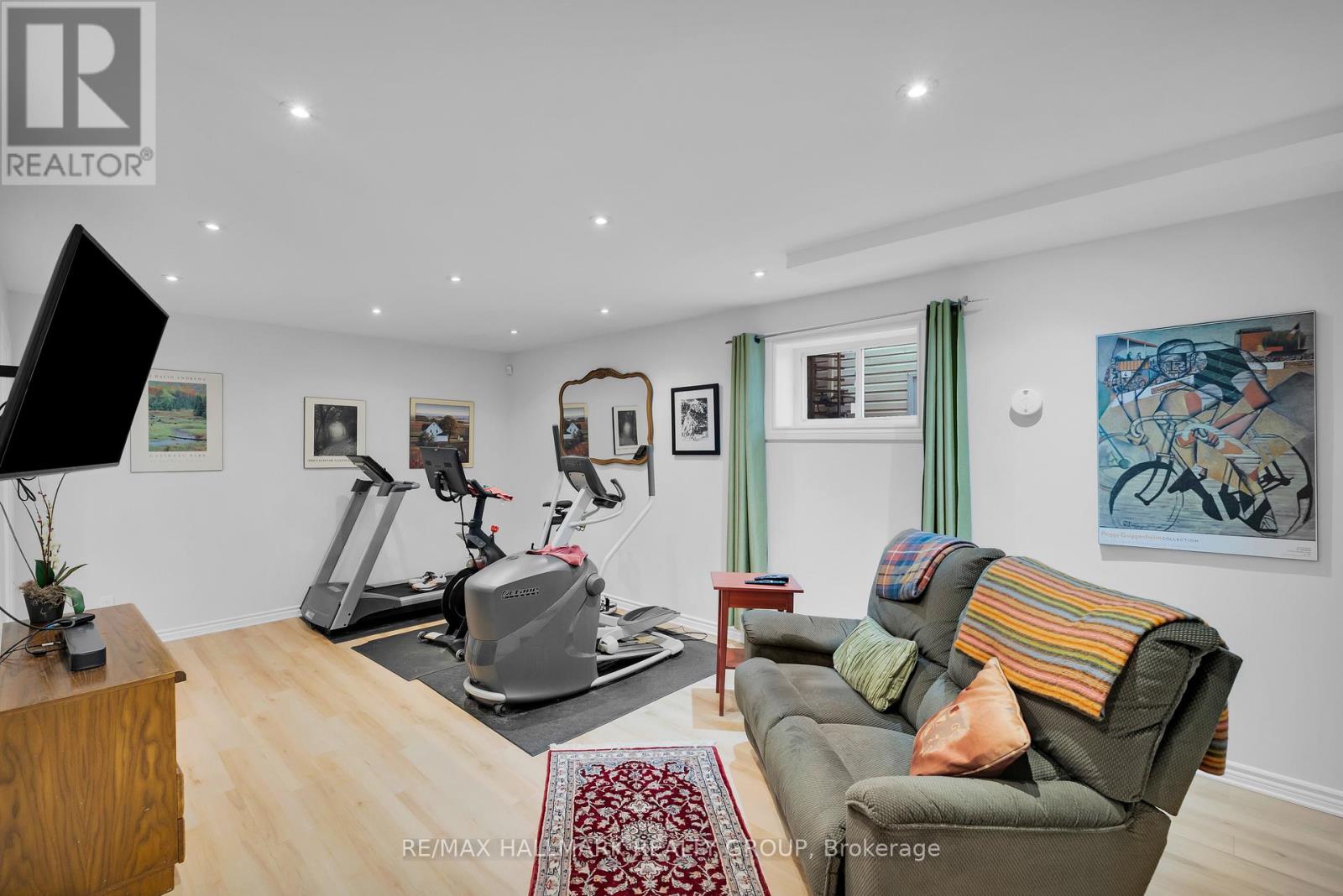 38 Briermoor Crescent