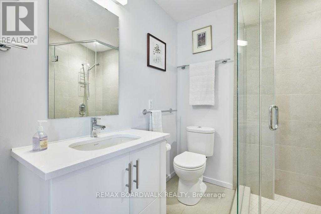 402 - 1000 Wellington St Street W