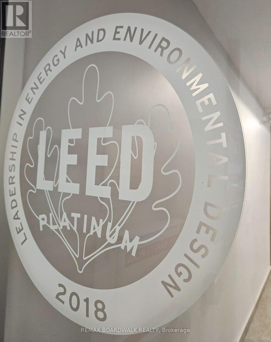 402 - 1000 Wellington St Street W