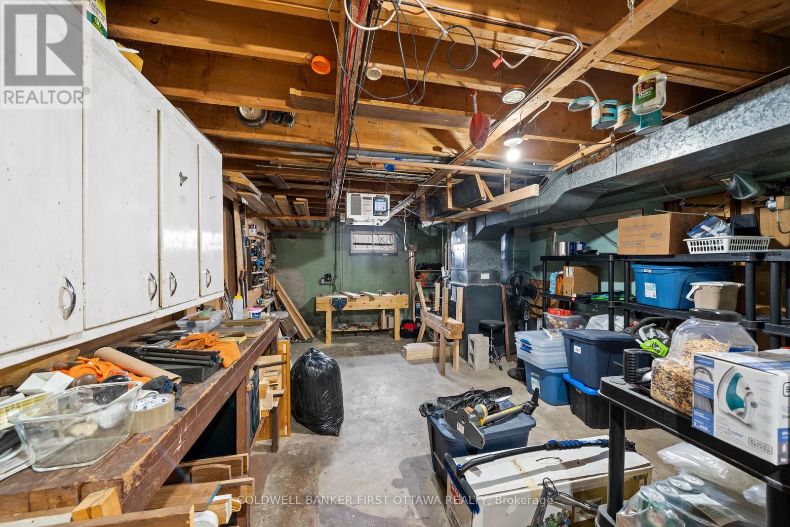 2066 Saunderson Drive